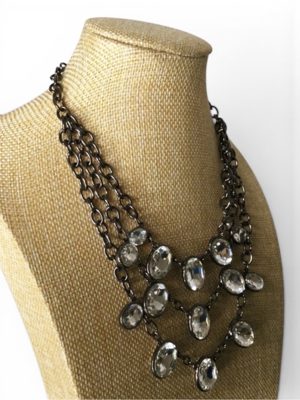 CHICO'S Gunmetal Multi-Layer Oval Crystal Statement Necklace - Picture 5 of 11